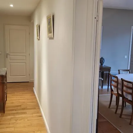 Vaste Appartement-terrasses - Arnaud
