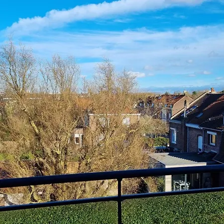 Vaste Appartement-terrasses - Arnaud